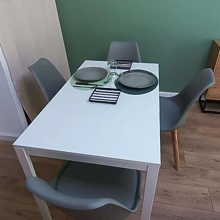 Le Petit Duplex Des Barres *