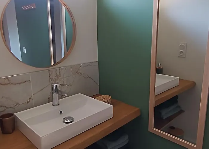 Дом отдыха Le Petit Duplex Des Barres La Boissiere-de-Montaigu